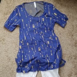 XS LuLaRoe Arrow Print Perfect Tee